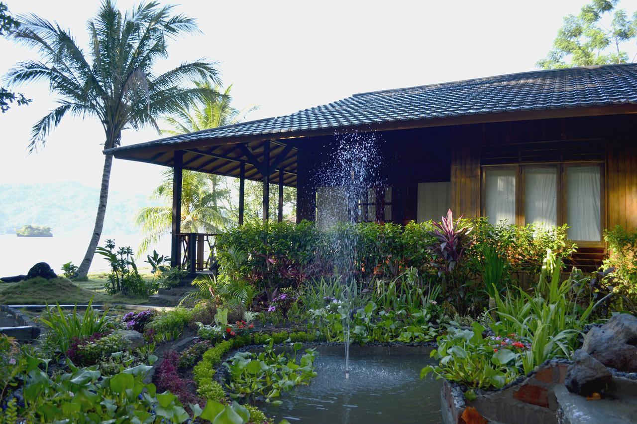 空空安湾度假村 Bitung 外观 照片